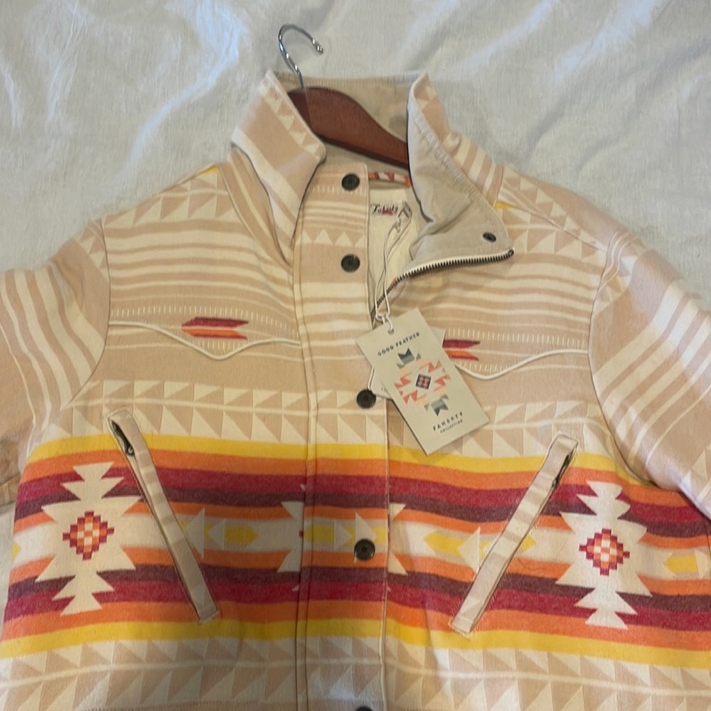 Faherty coat size small